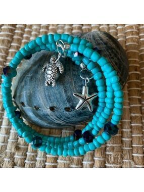 Handmade Beaded bracelet & faux leather earrings gift set summer beach turtle
